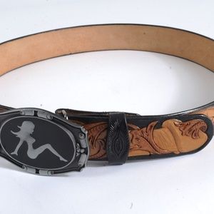 EROTIC  X-RATED LEATHER BELT